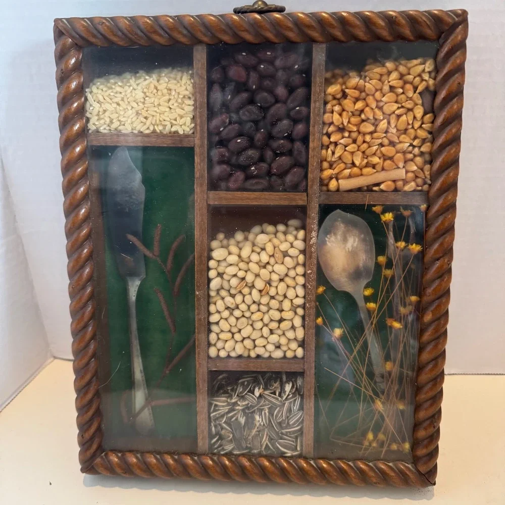 Vtg Cottagecore Farmhouse Shadow Box Wall Art Kitchen Decor Trivet Spoons Wood‎